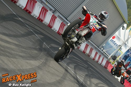Spectaculaire wheely